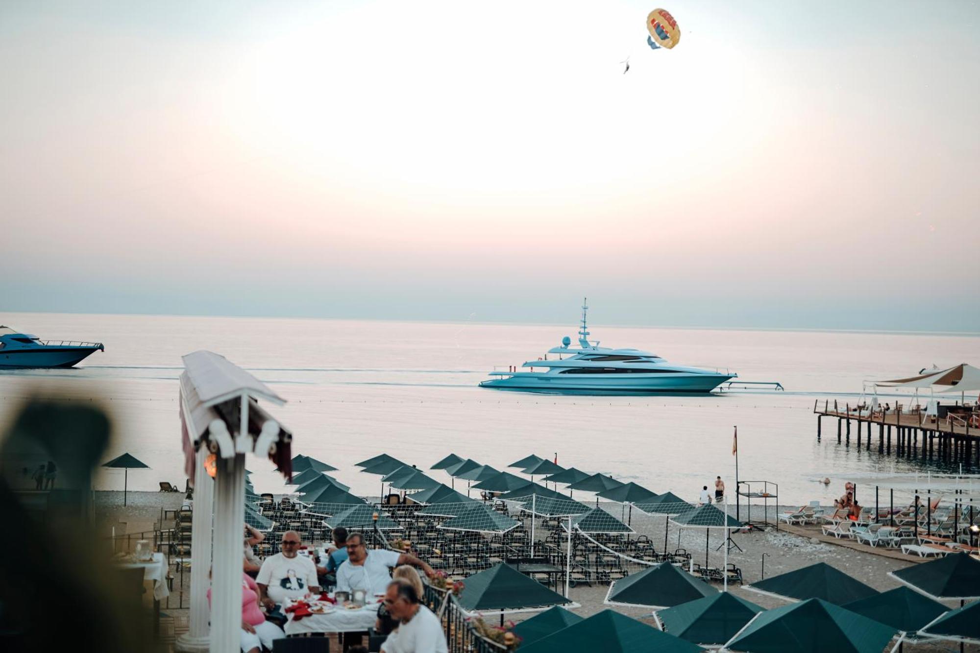 Aleria Belport Beach Hotel 벨디비 외부 사진