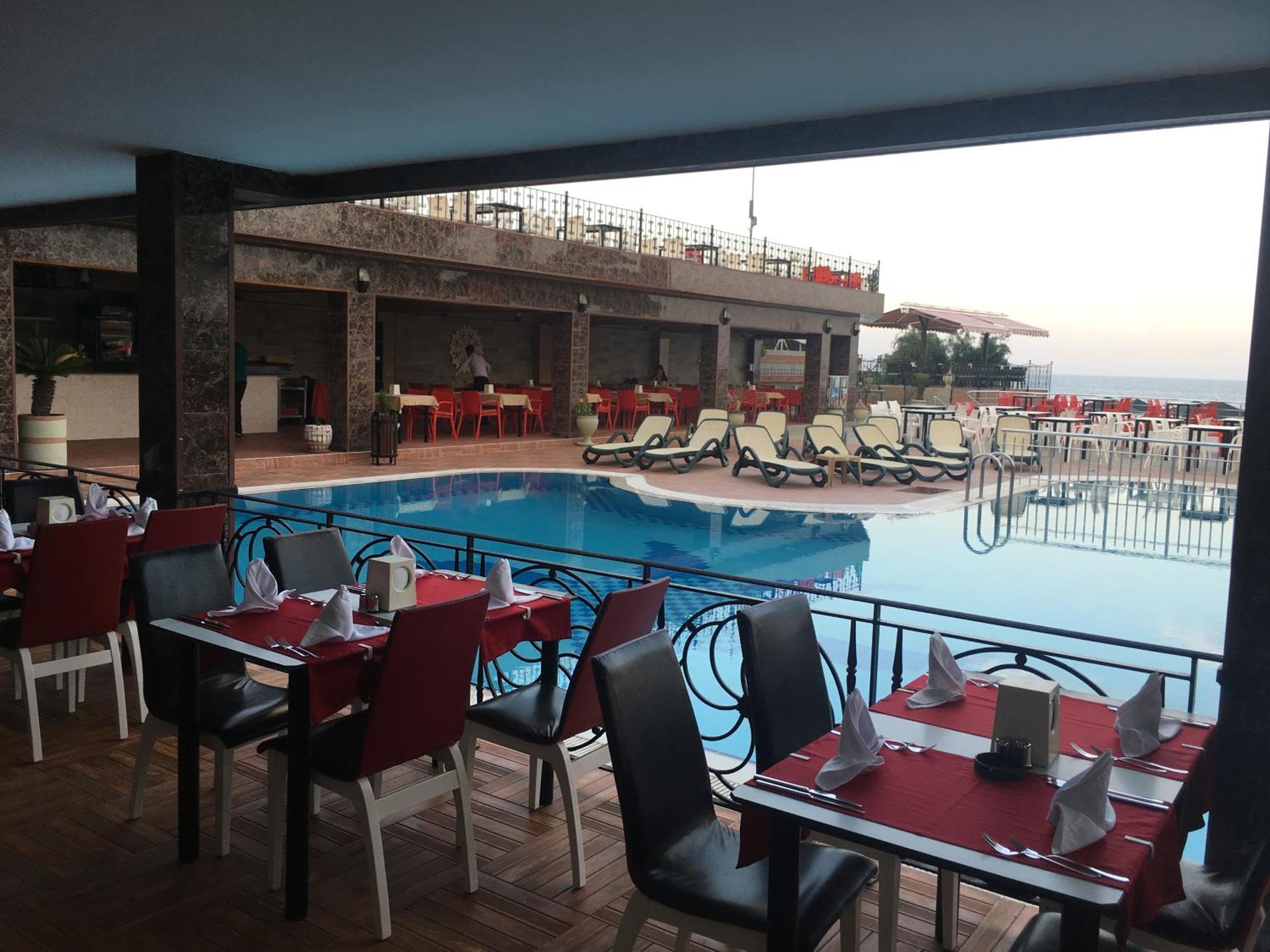 Aleria Belport Beach Hotel 벨디비 외부 사진