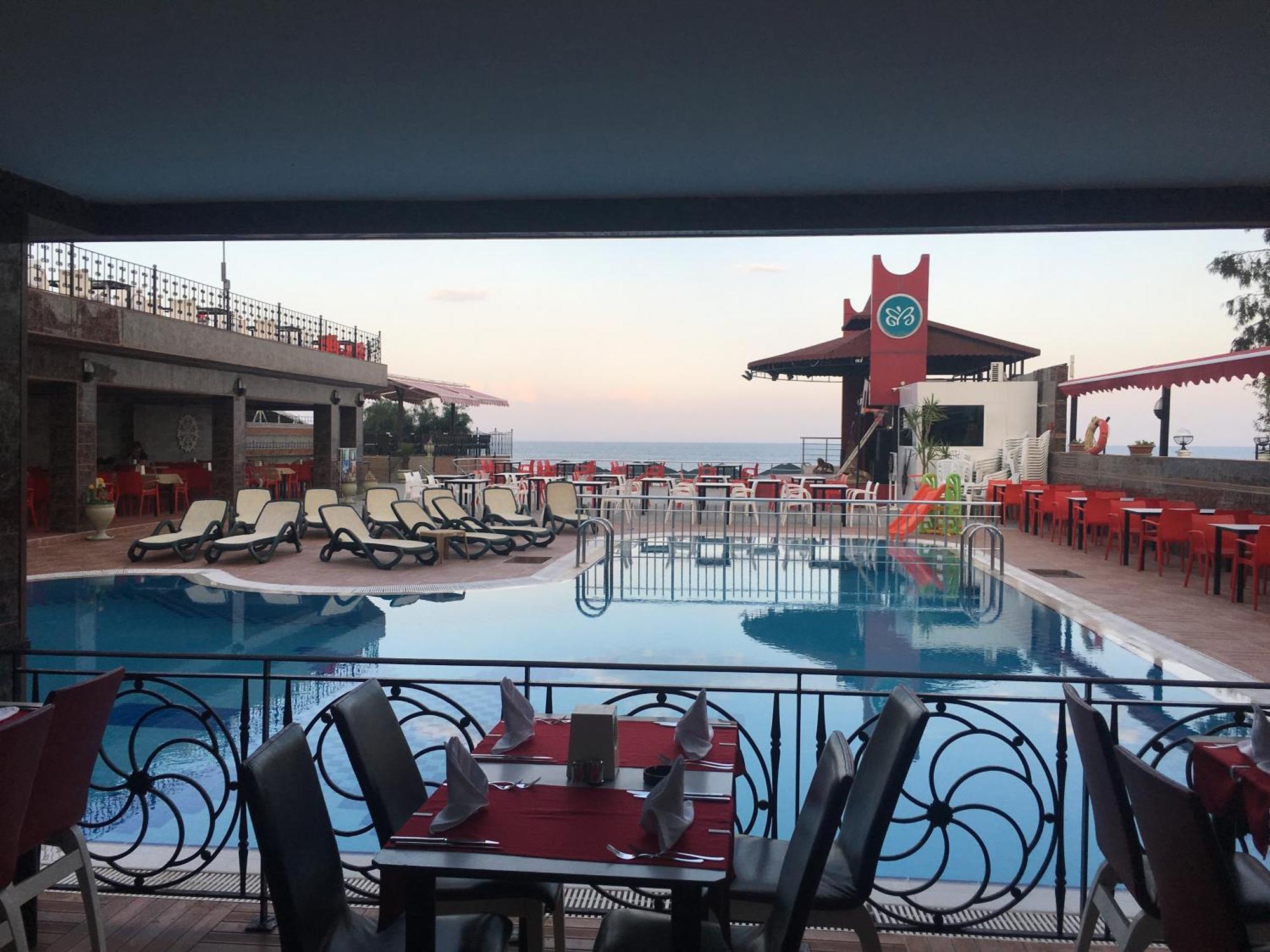 Aleria Belport Beach Hotel 벨디비 외부 사진
